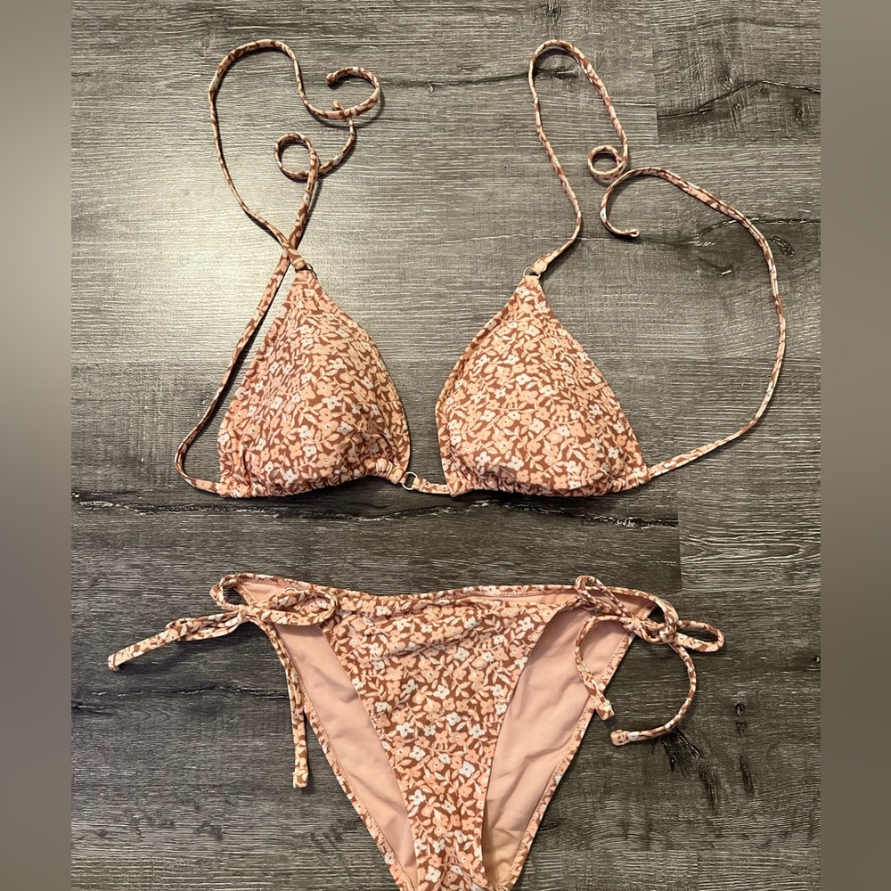 Floral bikini